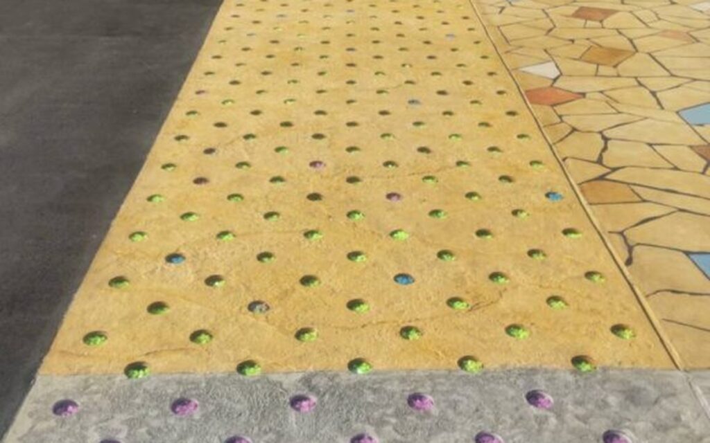 ドットコン施工事例